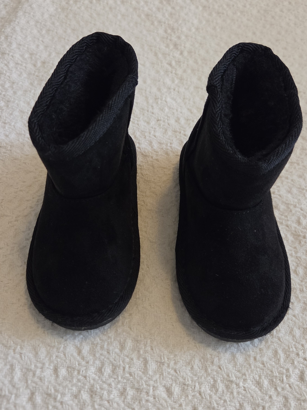Childrens Place Toddler Black Winter Boots - Plush Lined Comfort Size 7